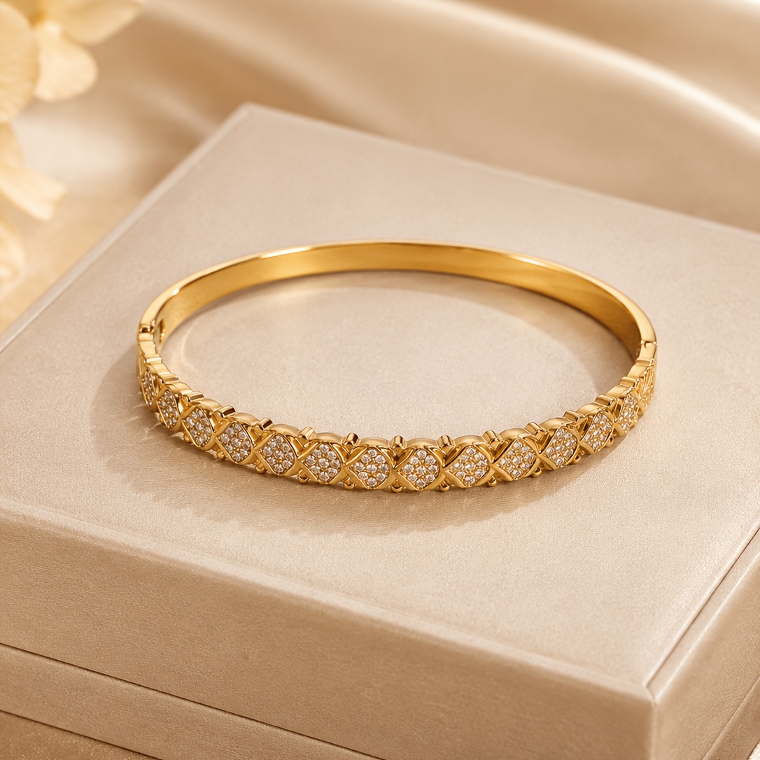 Women's Vintage-Style Rhombus Patchwork Clasp Bracelet, Glossy Finish